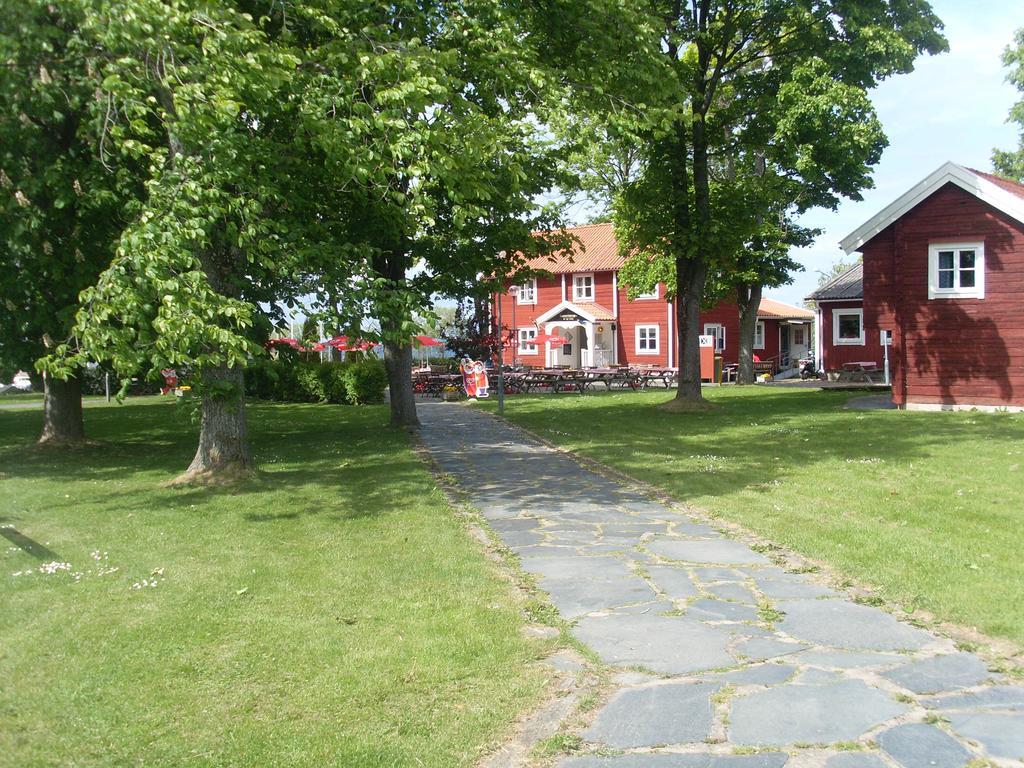 Strandterrassen Hostel Granna Exterior photo
